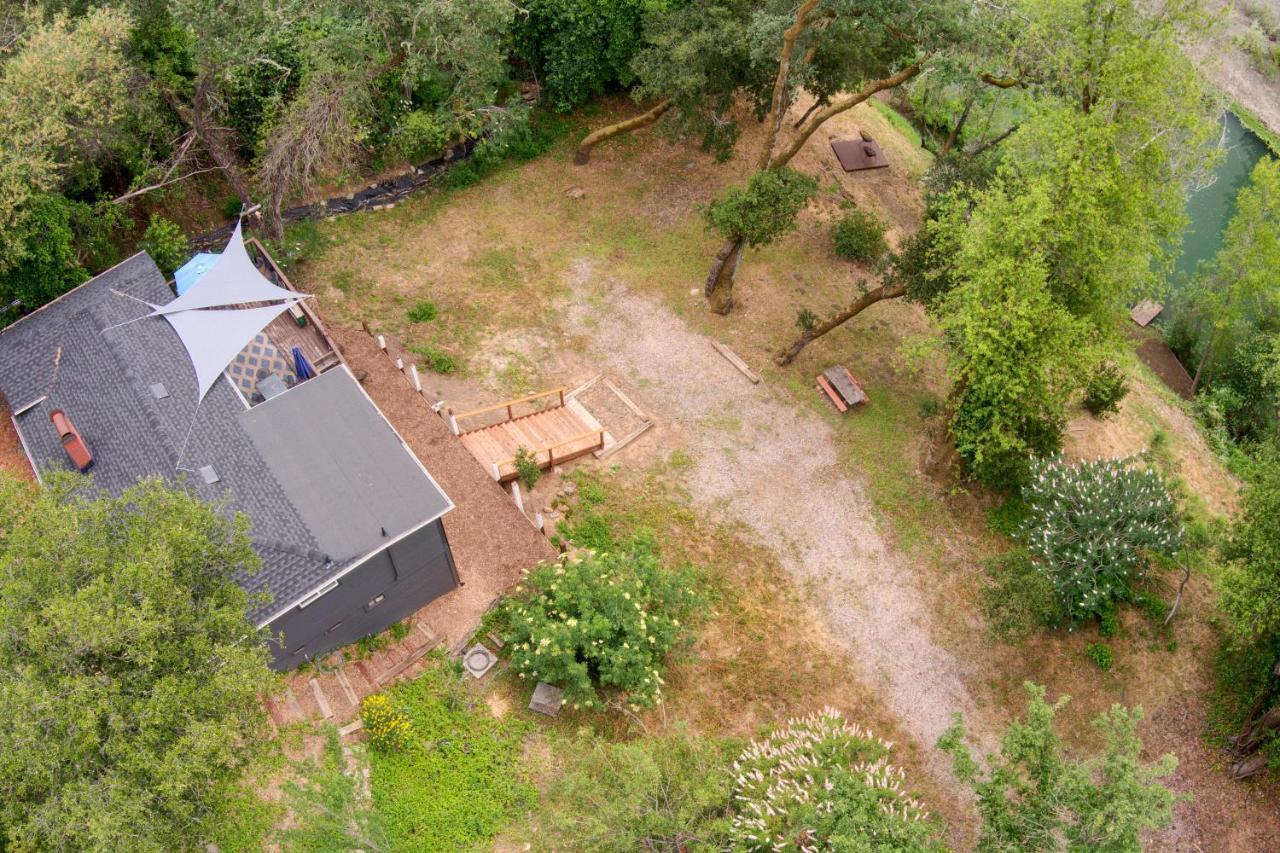 Rivers Breeze Relaxing Riverside Cabin With Private Suite Kayaks Healdsburg Exteriör bild