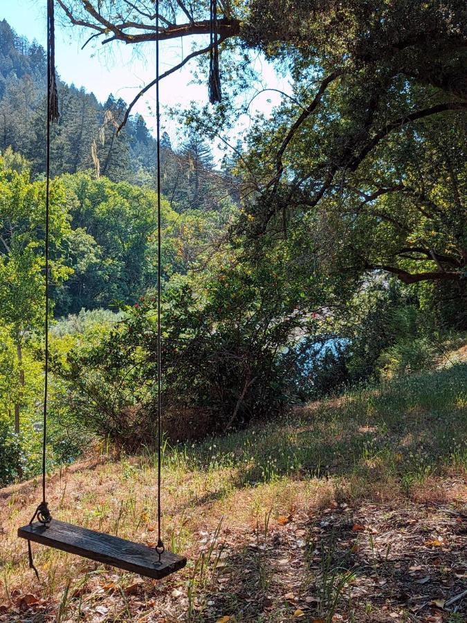 Rivers Breeze Relaxing Riverside Cabin With Private Suite Kayaks Healdsburg Exteriör bild